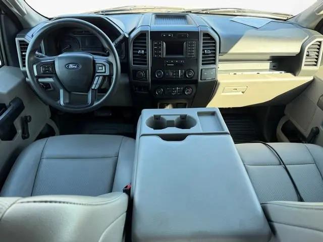 2022 Ford F-550 XL