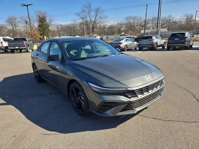2026 Hyundai Elantra SEL Sport