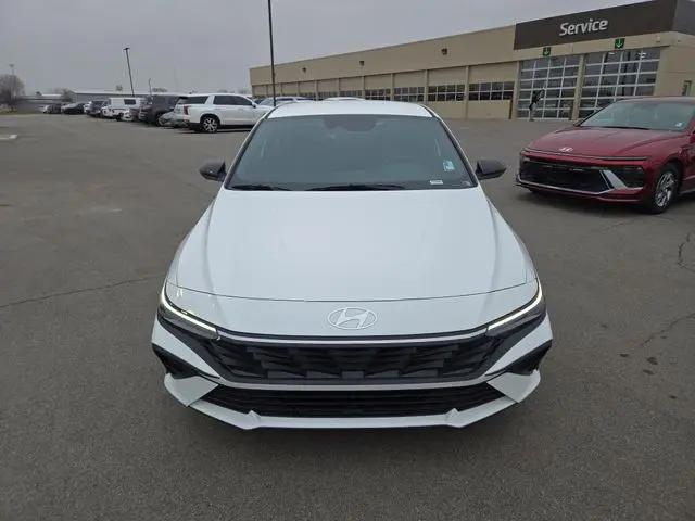 2026 Hyundai Elantra Hybrid SEL Sport