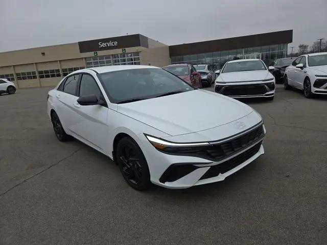 2026 Hyundai Elantra Hybrid SEL Sport