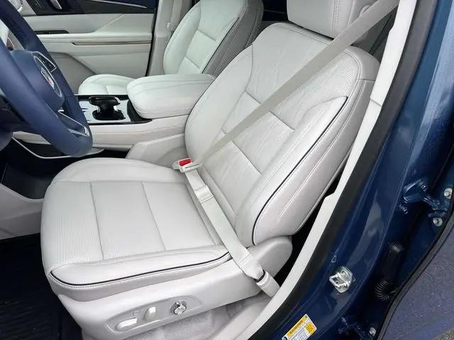 2026 Buick Enclave Avenir FWD
