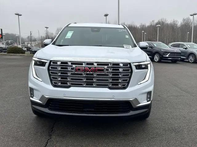 2026 GMC Acadia Denali FWD