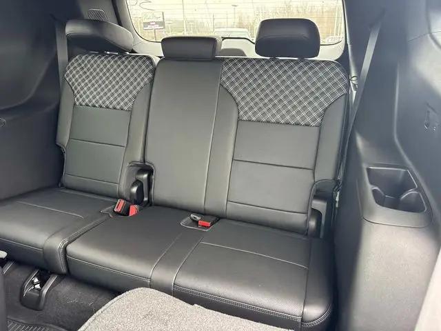 2026 GMC Acadia Denali FWD