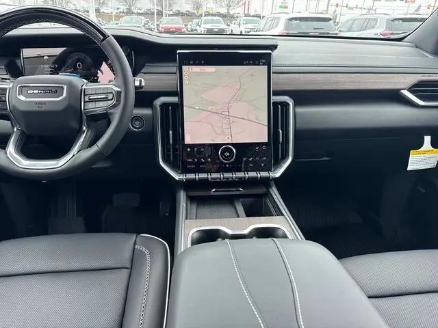 2026 GMC Acadia Denali FWD