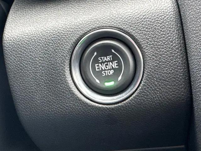 2026 GMC Acadia Denali FWD
