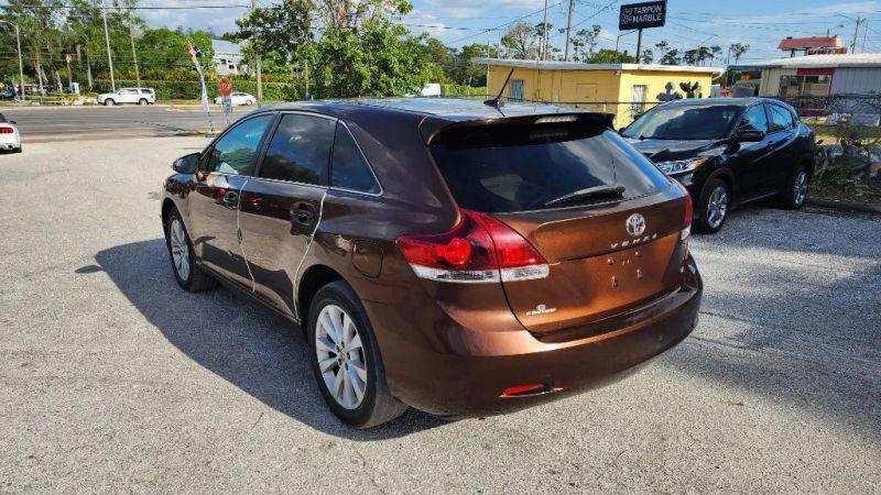 2013 Toyota Venza LE