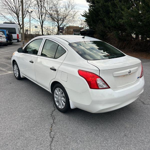 2014 Nissan Versa 1.6 S