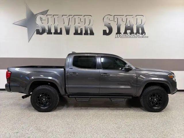 2022 Toyota Tacoma SR5 V6