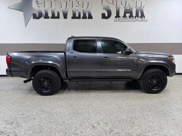 2022 Toyota Tacoma SR5 V6