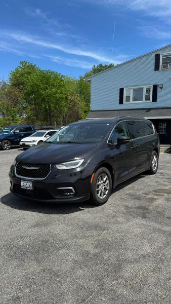 2021 Chrysler Pacifica Touring