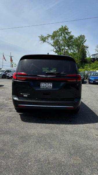 2021 Chrysler Pacifica Touring