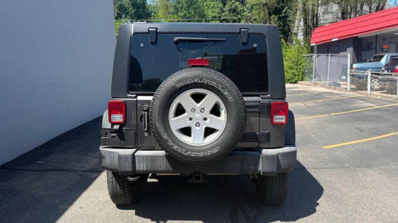 2016 Jeep Wrangler Unlimited Sport