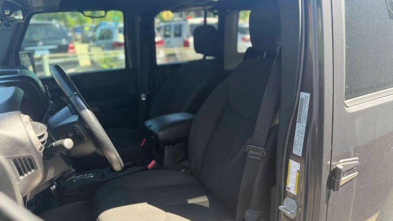 2016 Jeep Wrangler Unlimited Sport