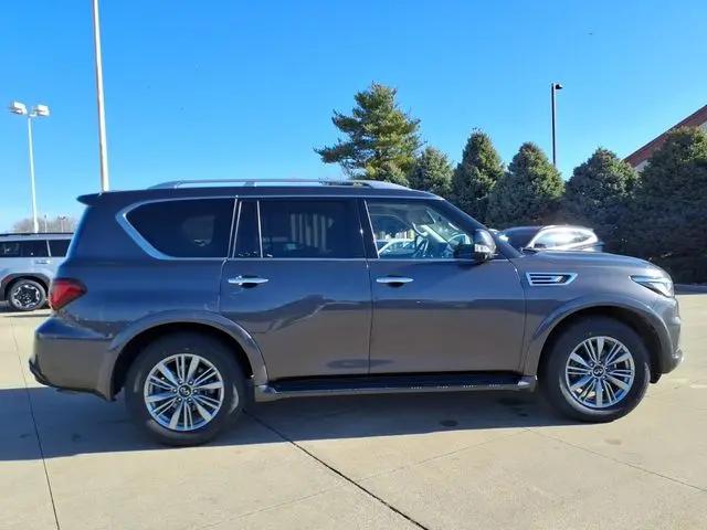2024 INFINITI QX80 LUXE AWD