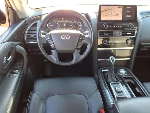 2024 INFINITI QX80 LUXE AWD