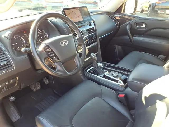 2024 INFINITI QX80 LUXE AWD