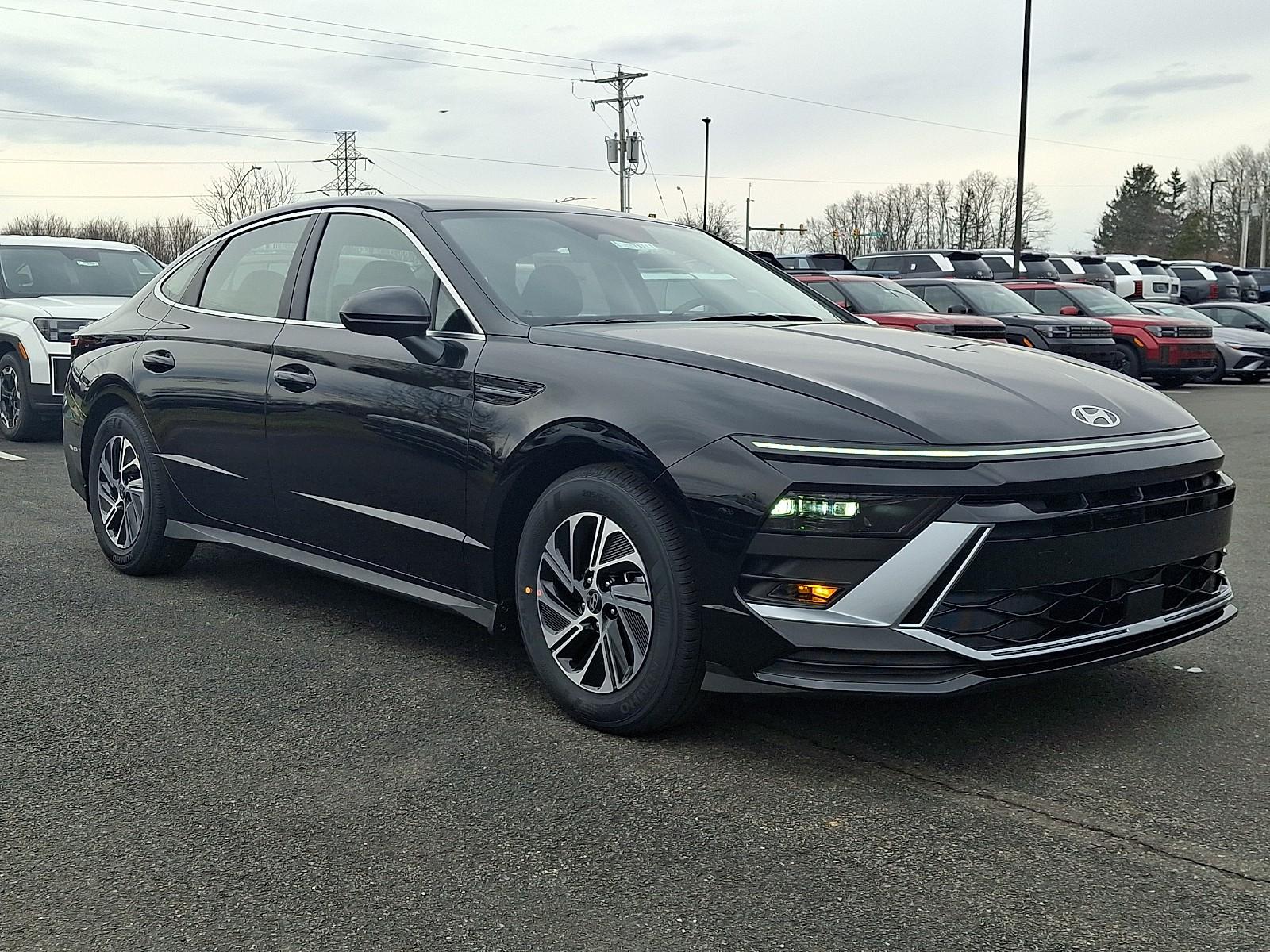 2026 Hyundai Sonata Hybrid Blue