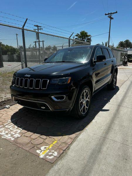 2018 Jeep Grand Cherokee Sterling Edition 4x4 for sale in Bakersfield, CA
