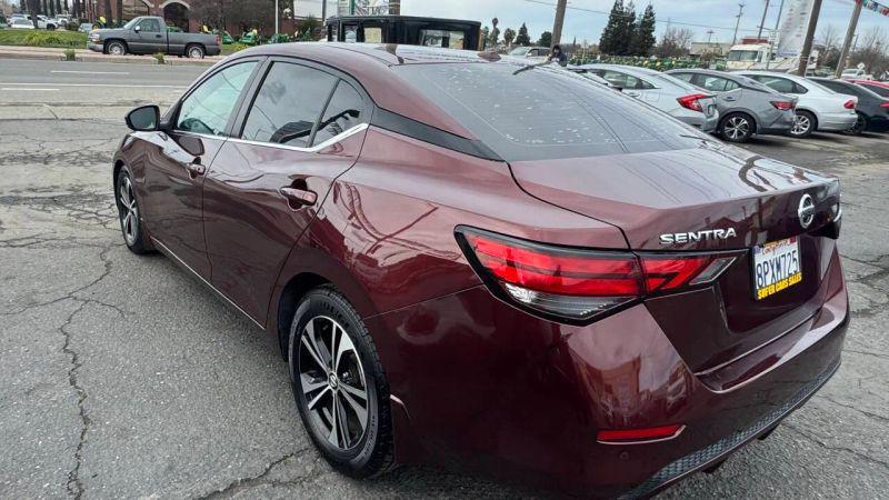 2020 Nissan Sentra SV Xtronic CVT