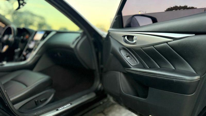 2019 INFINITI Q50 3.0t LUXE