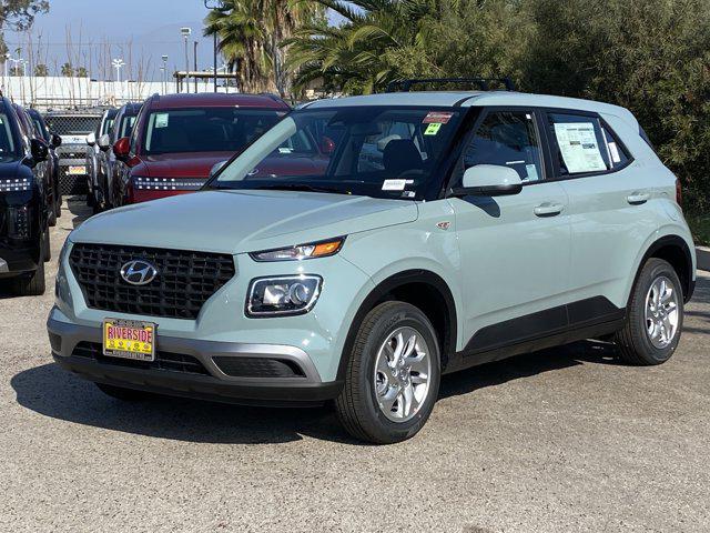 2026 Hyundai Venue SE