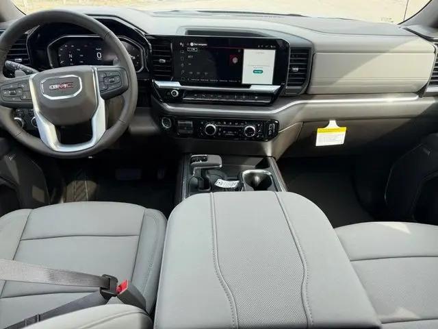 2026 GMC Sierra 1500 Crew Cab, Short Bed, SLT, 4WD