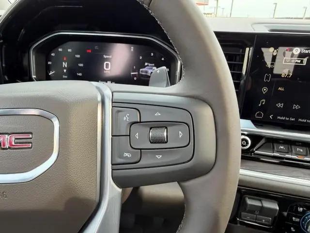 2026 GMC Sierra 1500 Crew Cab, Short Bed, SLT, 4WD