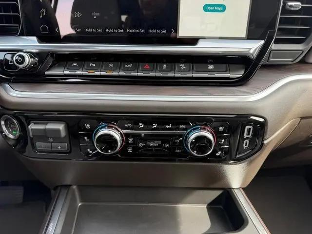 2026 GMC Sierra 1500 Crew Cab, Short Bed, SLT, 4WD
