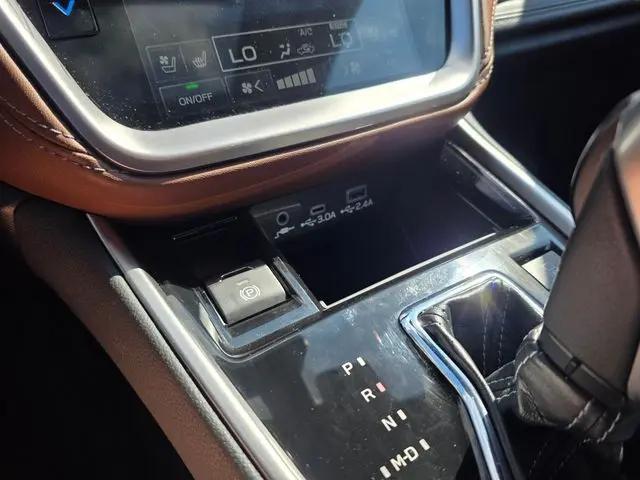 2023 Subaru Outback Touring XT