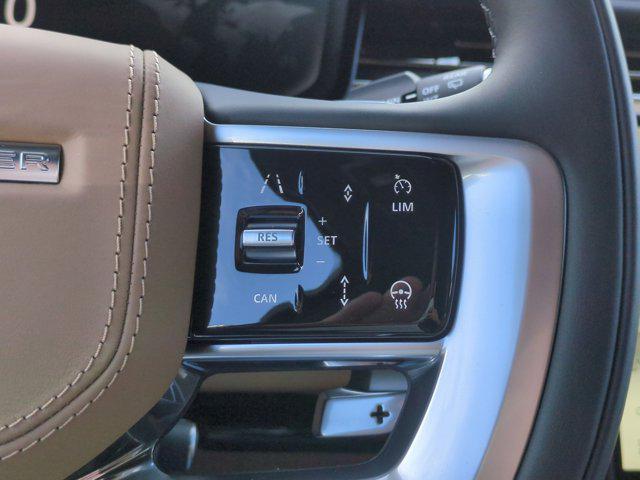2026 Land Rover Range Rover P550e SE