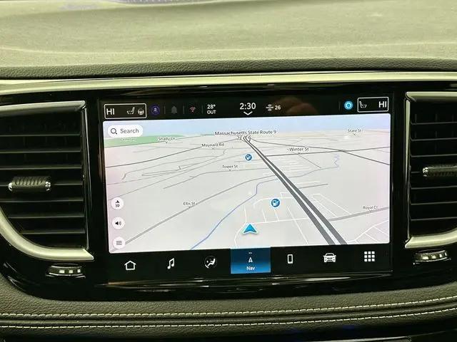 2024 Chrysler Pacifica Hybrid Premium S Appearance Pkg