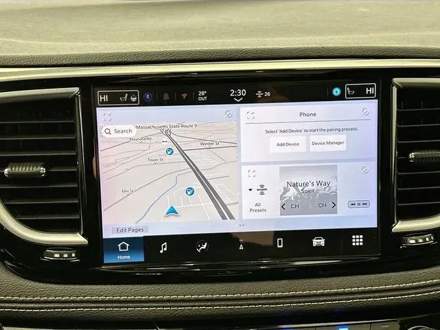 2024 Chrysler Pacifica Hybrid Premium S Appearance Pkg