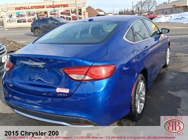 2015 Chrysler 200 Limited