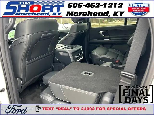 2026 Ford Expedition Platinum