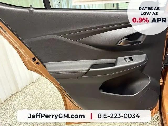 2026 Buick NV Avenir FWD