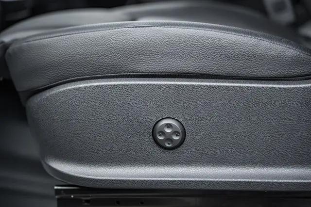 2026 Mercedes-Benz Sprinter 2500 Standard Roof 4-Cyl Diesel HO