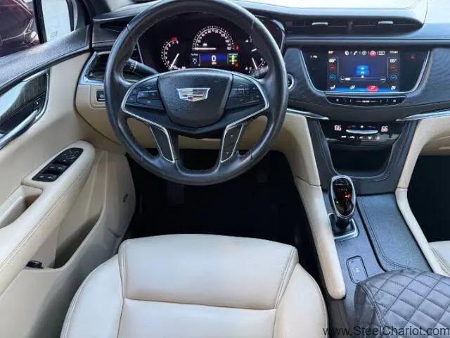 2017 Cadillac XT5 Standard