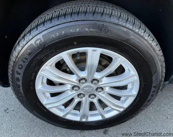 2017 Cadillac XT5 Standard