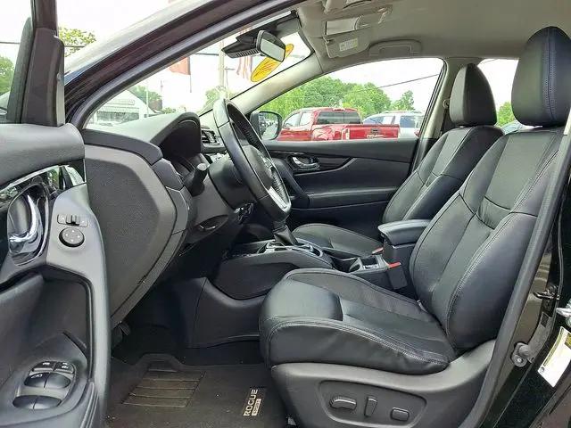 2022 Nissan Rogue Sport SL AWD Xtronic CVT