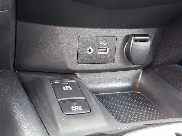 2022 Nissan Rogue Sport SL AWD Xtronic CVT