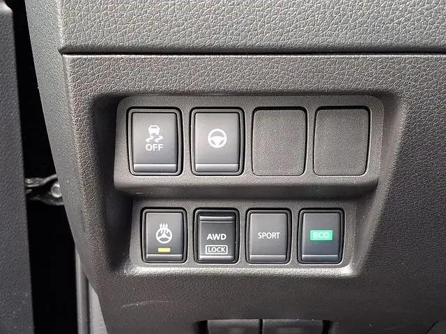 2022 Nissan Rogue Sport SL AWD Xtronic CVT