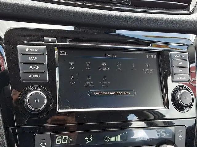 2022 Nissan Rogue Sport SL AWD Xtronic CVT
