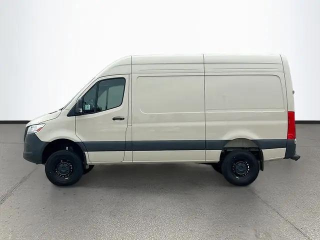 2025 Mercedes-Benz Sprinter 2500 Standard Roof 4-Cyl Diesel HO