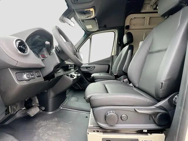 2025 Mercedes-Benz Sprinter 2500 Standard Roof 4-Cyl Diesel HO
