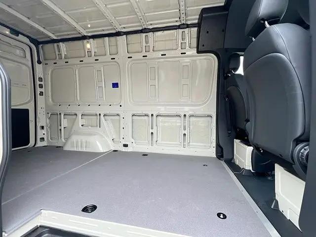 2025 Mercedes-Benz Sprinter 2500 Standard Roof 4-Cyl Diesel HO