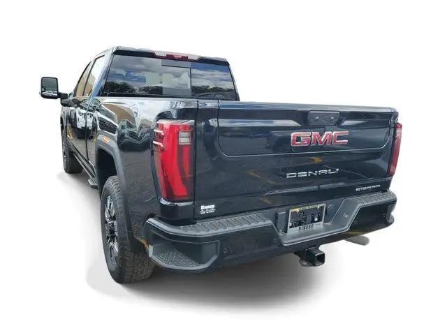2026 GMC Sierra 2500HD Crew Cab, Standard Bed, Denali, 4WD