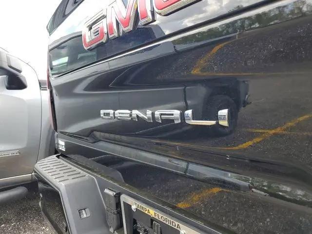 2026 GMC Sierra 2500HD Crew Cab, Standard Bed, Denali, 4WD