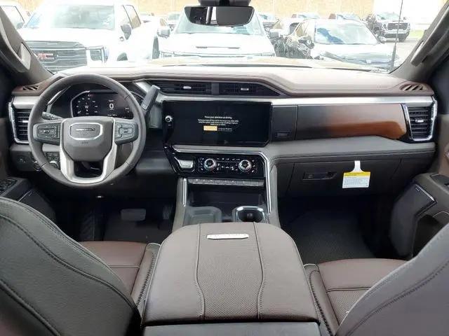 2026 GMC Sierra 2500HD Crew Cab, Standard Bed, Denali, 4WD