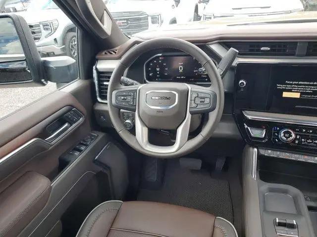 2026 GMC Sierra 2500HD Crew Cab, Standard Bed, Denali, 4WD
