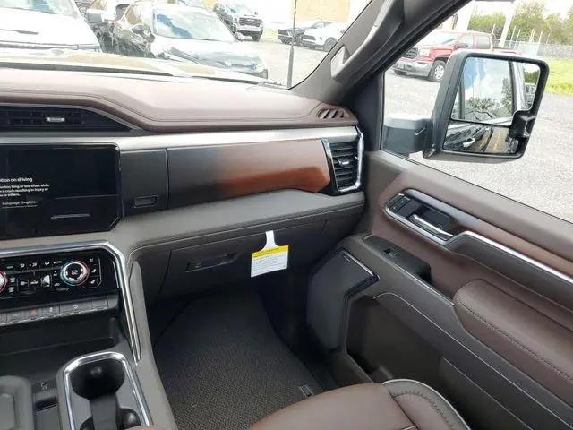 2026 GMC Sierra 2500HD Crew Cab, Standard Bed, Denali, 4WD